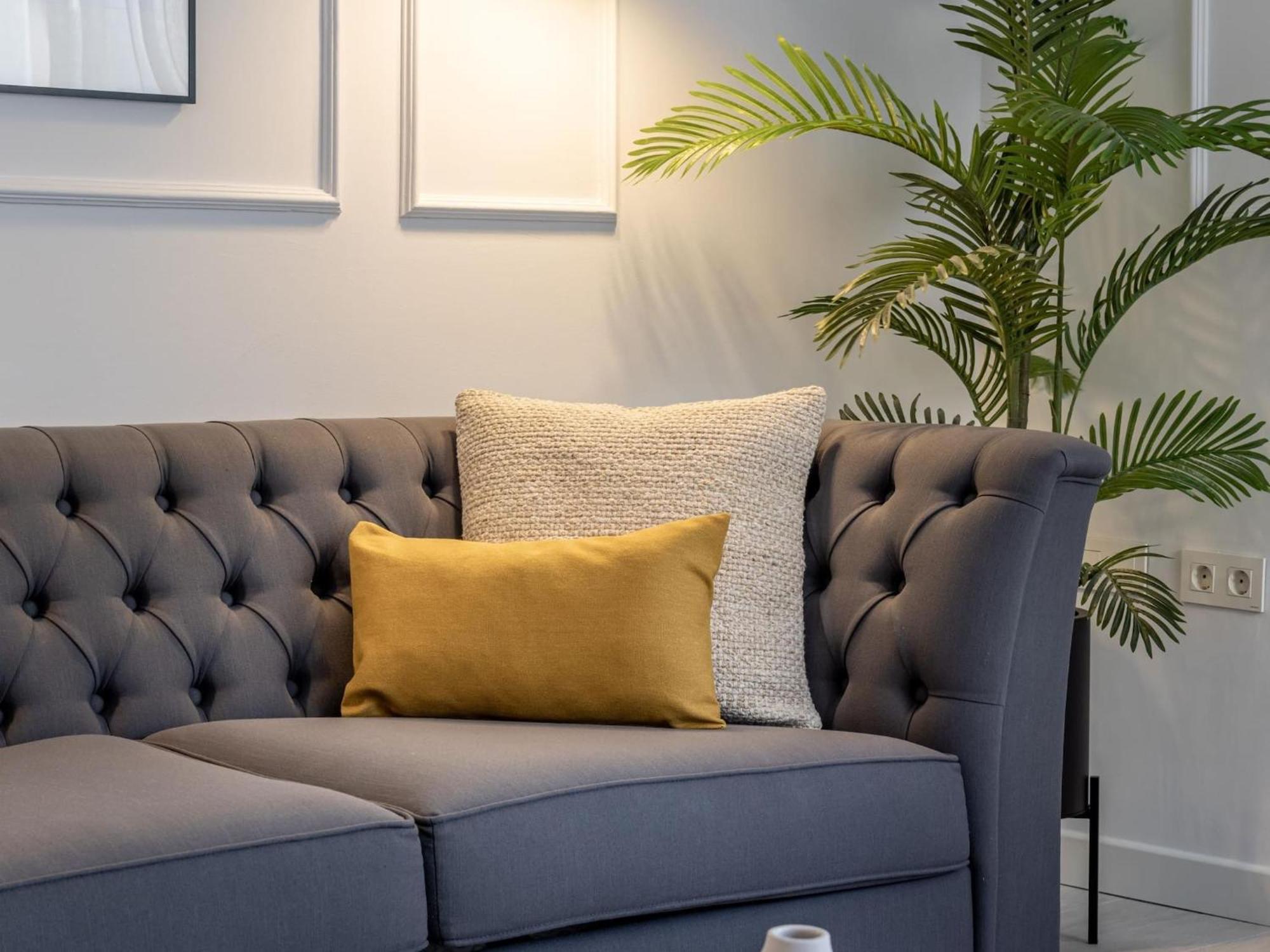 Central Stylish And Elegant 1 & 2 Bedroom Apartments III Granada Buitenkant foto